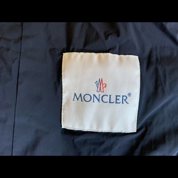 Moncler down jacket sz 3 - Picture 9 of 15